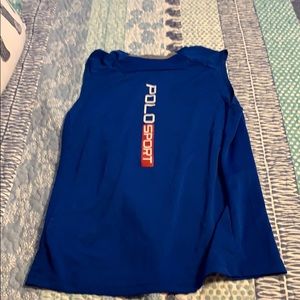 Boy’s sleeves shirt